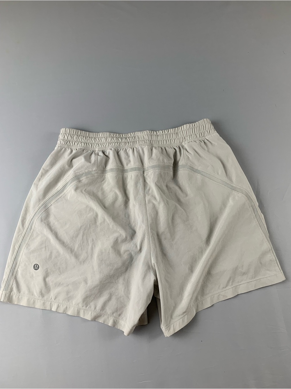 lululemon Pace breaker Linerless 5” inseam Men’s Light Gray Athletic Shorts
